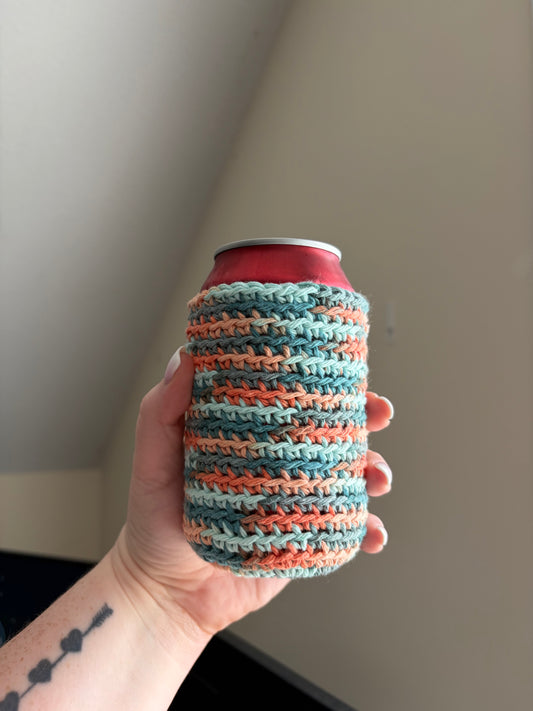Vintage Floral Ombre 12 oz can Koozie